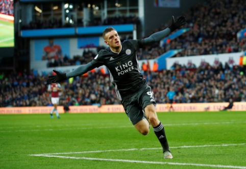 In England - Leicester's routine victory and goals by J. Vardy