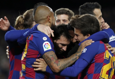 L. Messi's goal secured "Barcelona's" victory in Q. Setien's debut match.