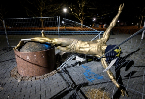 In the Malmi, there is no longer a scandalous statue of Z. Ibrahimovic.