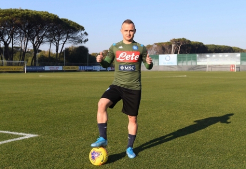 Official: "Napoli" shakes hands with Slovak S. Lobotka