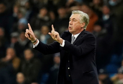 C. Ancelotti revealed that he could have ended up at the helm of "Liverpool"