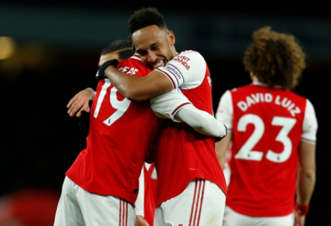 "In the second half, Arsenal returned to the path of victories in the Premier League"