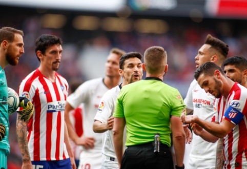 In the chaotic confrontation between the teams "Atletico" and "Sevilla" - a draw