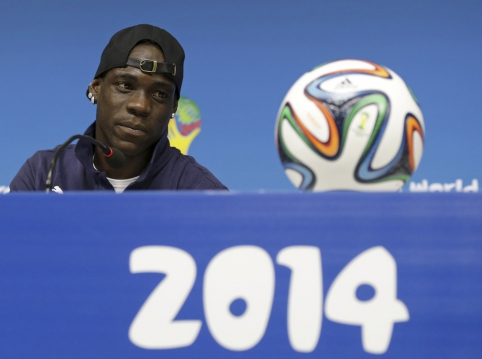 M.Balotelli: if we beat Costa Rica, I hope for a kiss from the Queen of England