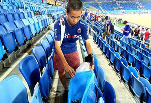 Great example: after the match, Japanese fans cleaned the stadium from trash.