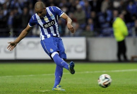 "Porto" defender Fernando could become a "Man City" player this week