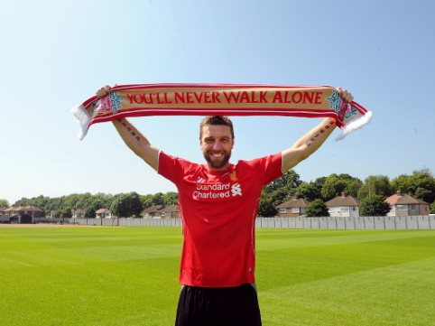 Official: R. Lambert to play in "Liverpool" team