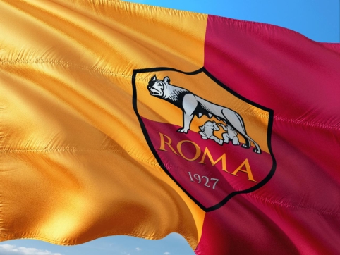 "AS Roma" footballers and coaching staff refuse payment for the remaining part of the season.