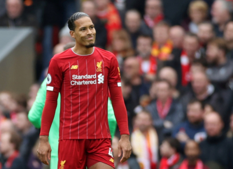 M. Ballack ironically commented on V. van Dijk's status in the Premier League