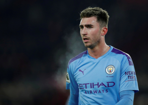 A. Laporte wants to play in Barcelona, not finding a place in "Man City