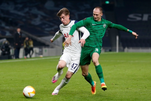 "Tottenham" and "Bayer" celebrate easy victories in the Europa League.