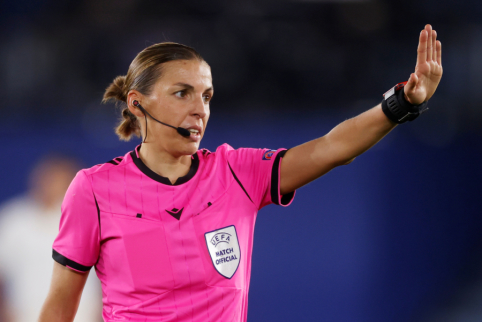 For the first time, a woman will referee Champions League match