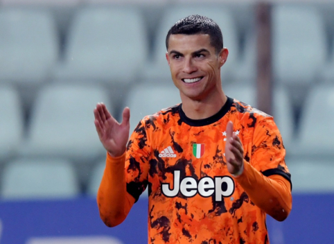 July 27 transfers and rumors: C. Ronaldo contract and J. Grealish heir