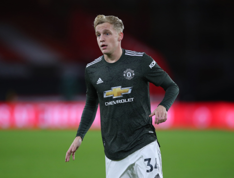 In January, D. van de Beek should leave "Man Utd"