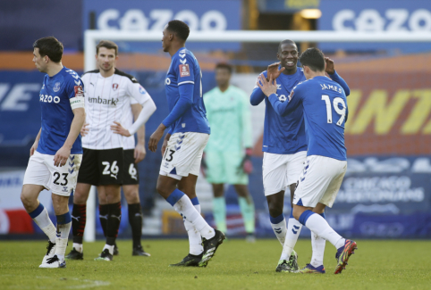 "Everton" defeated "Rotherham" from the bottom of the "Championship" only in extra time