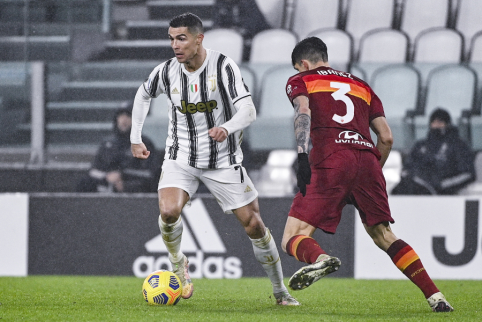 "Juventus" defeated "Roma" and moved closer to the top of "Serie A"