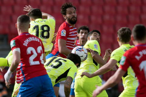 "Atletico" defeated "Granada"