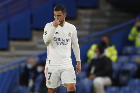 Hazard apologized to fans for laughing after losing in the Champions League