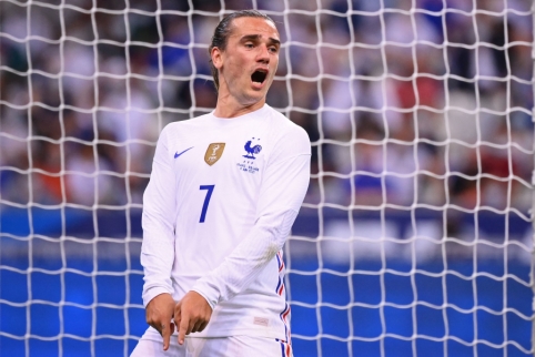 Angry A. Griezmann plans to stop playing for the French national team