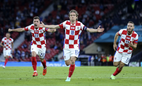 Croats advance to EURO 2020 round of 16