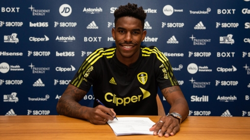 The sale of "Barcelona" has begun - J. Firpo moves to "Leeds"