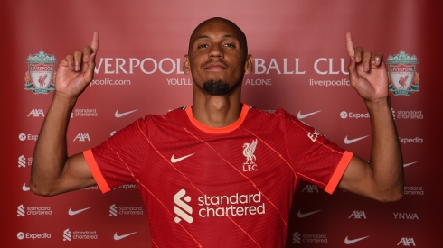 Official: Fabinho has extended his contract with Liverpool club