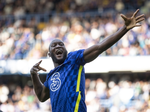 R. Lukaku refused one goal celebration method