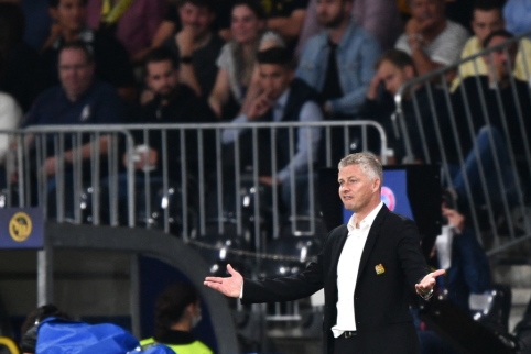 O. G. Solskjaer: "The red card changed everything fundamentally"