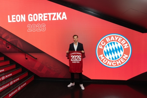 L. Goretzka extended the contract with "Bayern" until 2026