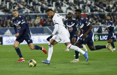 PSG barely escaped a draw with "Bordeaux"