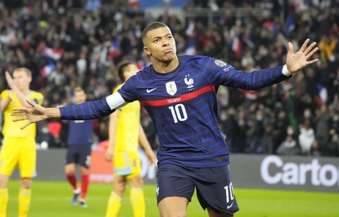 K. Mbappe commented on "Tottenham's" chances of offering him a contract