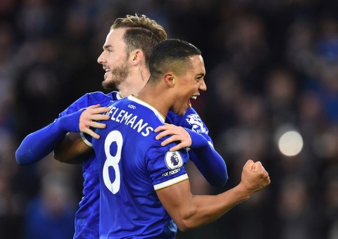 "Leicester" crushed "Newcastle" team, "West Ham" were held at Burnley