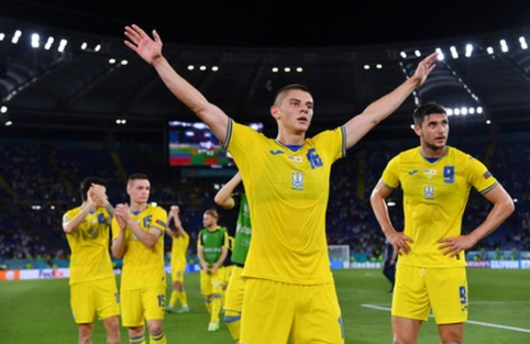 "Everton" sign a promising young Ukrainian defender