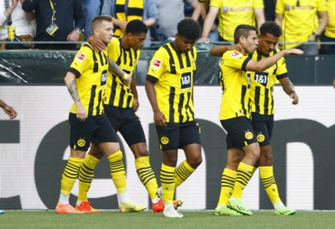 BVB surpassed "Bayer" in the first season match