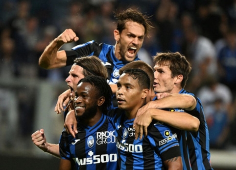 "Atalanta" beat "Fiorentina" players.