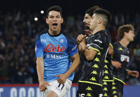 "Napoli" defeated "Empoli" footballers at home