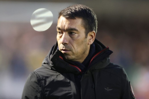 "Rangers" have released G. van Bronckhorst