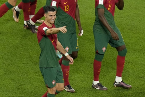 C. Ronaldo stood out on the field with a bizarre moment