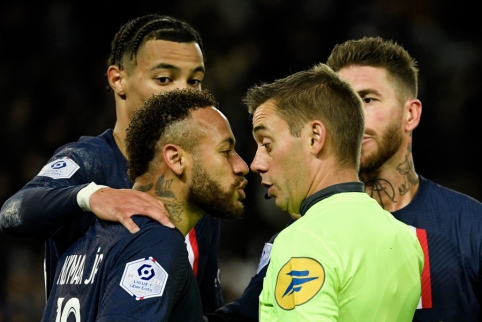 Neymar expelled from the field for simulation, but K. Mbappe secured victory for PSG