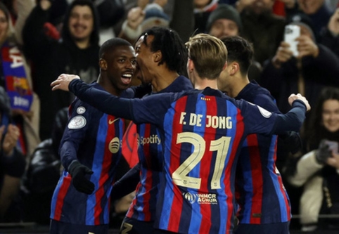 Barcelona" advanced to the "Copa del Rey" semi-finals