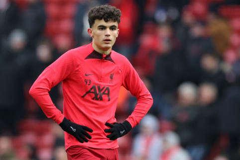 Liverpool" links the future with an 18-year-old Spaniard