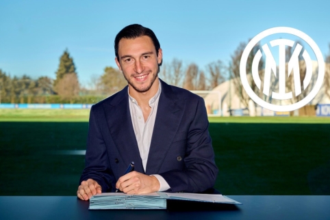 Milan "Inter" extends contract with M. Darmian