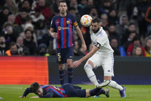 The King's Cup semi-final began with a victory for "Barca" against "Real