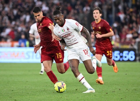 AS Roma" and "AC Milan" dramatically share a point