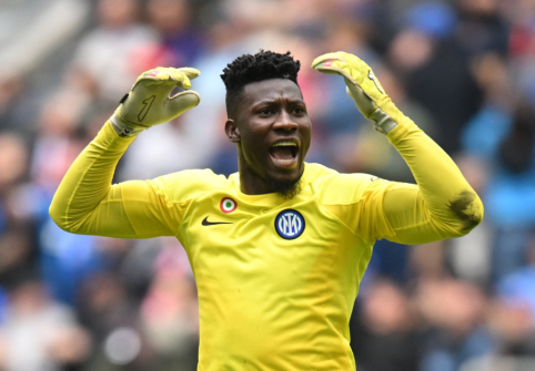 A. Onana - one step away from moving to Man Utd