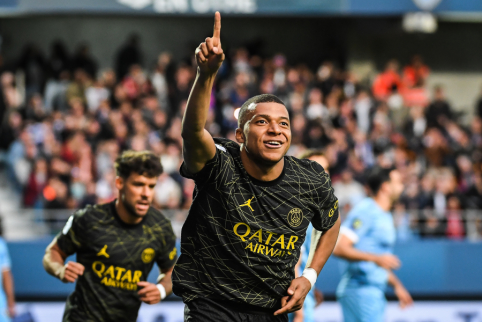 Al Hilal" offers a record sum for K. Mbappe