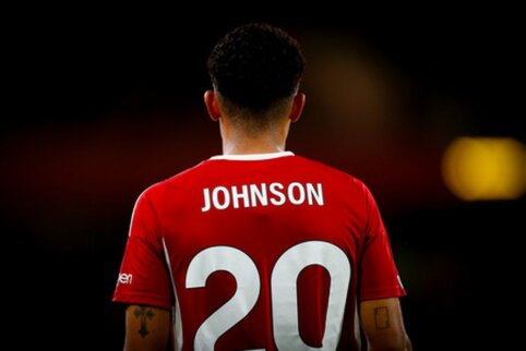 Tottenham" - favorites to acquire B. Johnson