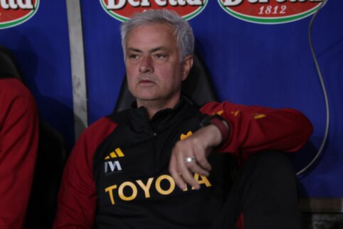 Official: "Roma" and J. Mourinho part ways