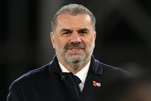 A. Postecoglou strict: "Blue cards will ruin football