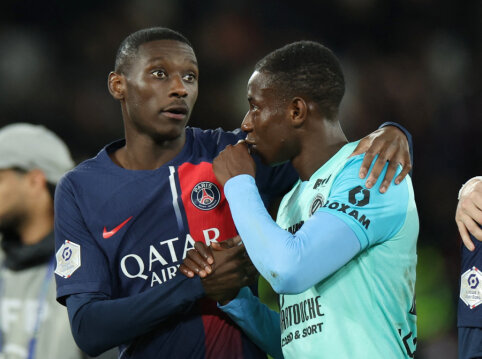 PSG club won a crushing victory against Montpellier